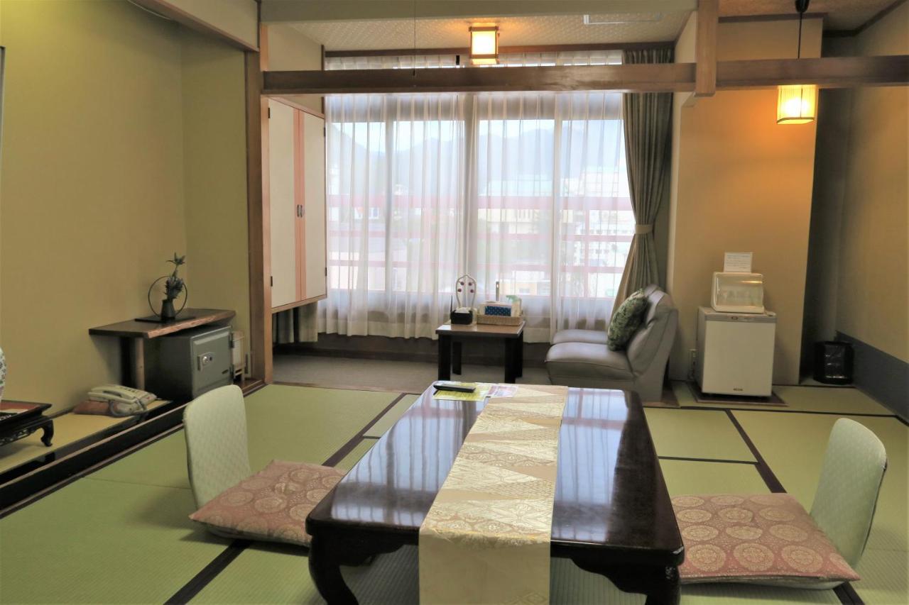 ניקו Kinugawa Kokusai Hotel מראה חיצוני תמונה